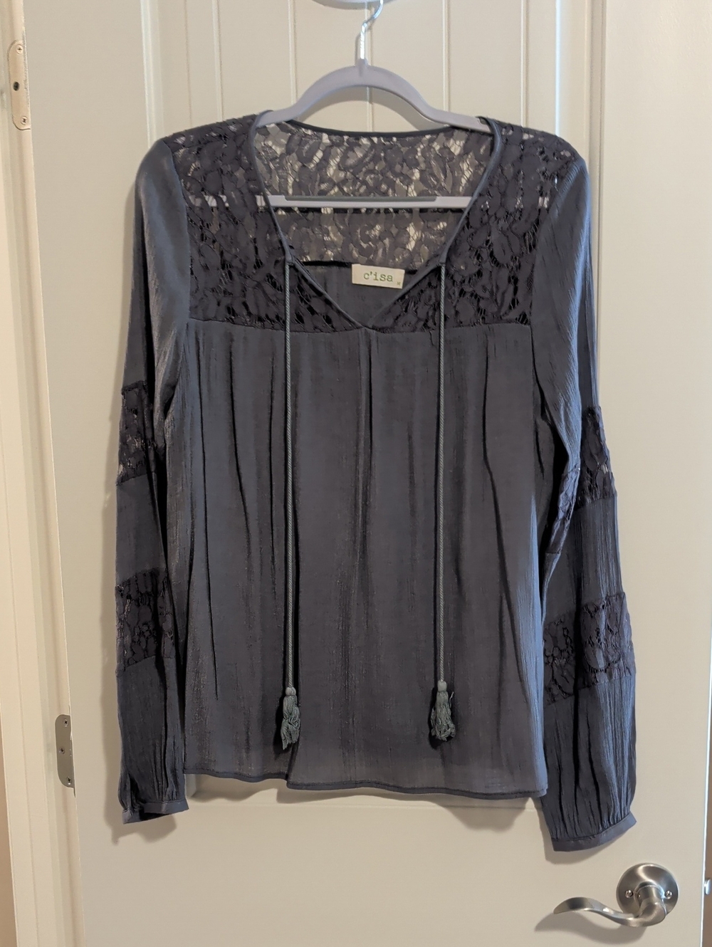 Cisa Lace/Chambray Long Sleeve Top
